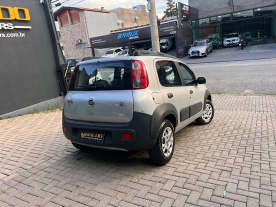 FIAT-UNO-1.4 EVO WAY 8V FLEX 4P MANUAL FIAT-UNO-2011