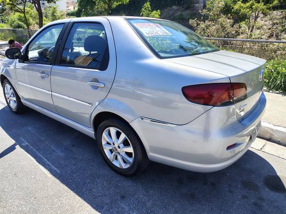 FIAT SIENA 1.6 MPI ESSENCE 16V FLEX 4P AUTOMATIZADO