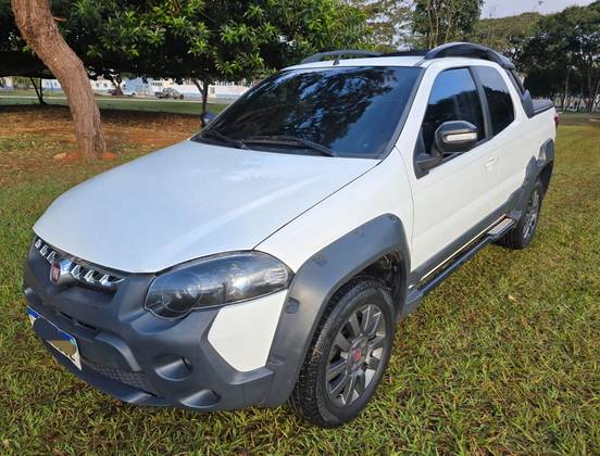 FIAT STRADA 1.8 MPI ADVENTURE CD 16V FLEX 3P MANUAL