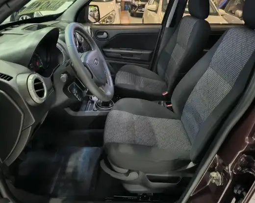 FORD-ECOSPORT-2011