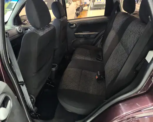 FORD-ECOSPORT-2011