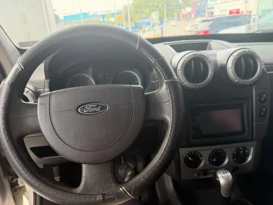 FORD-ECOSPORT-2008