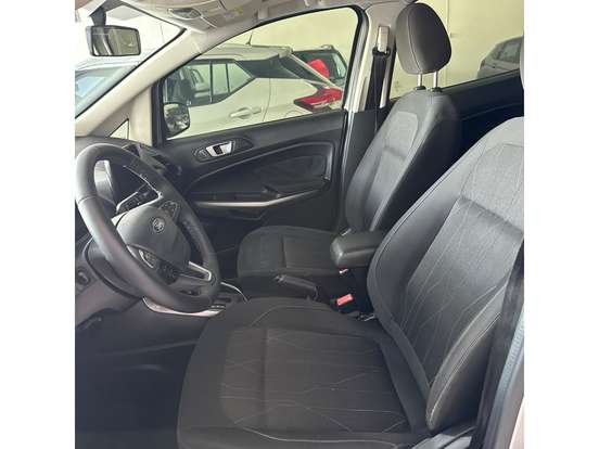 FORD-ECOSPORT-2018