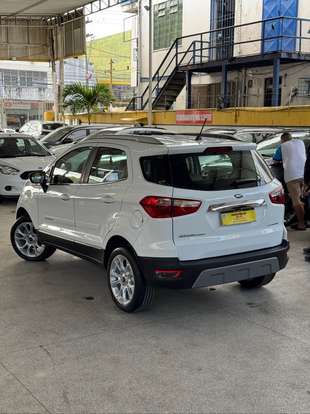 FORD-ECOSPORT-2020