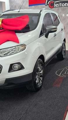 FORD-ECOSPORT-2015