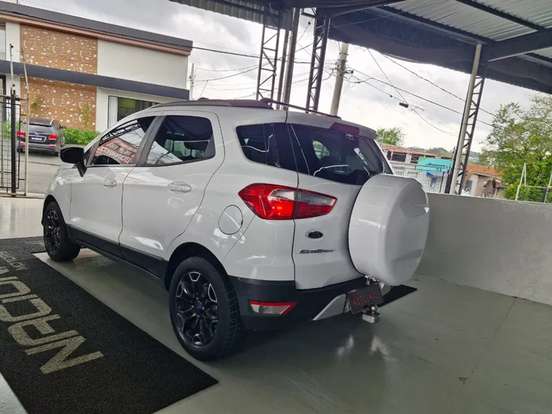 FORD-ECOSPORT-2013