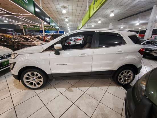 FORD-ECOSPORT-2017