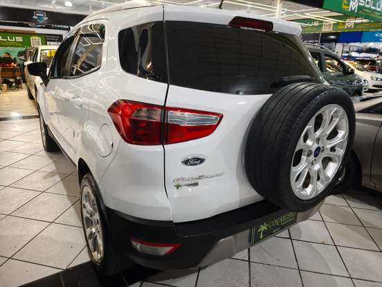 FORD-ECOSPORT-2017