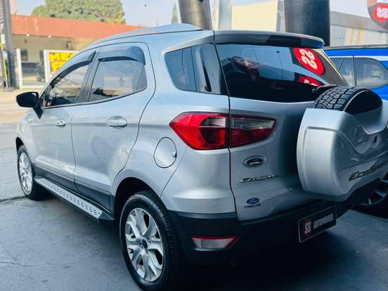 FORD-ECOSPORT-2017