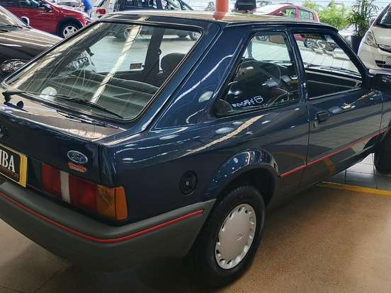 FORD-ESCORT-1.0 HOBBY 8V GASOLINA 2P MANUAL FORD-ESCORT-1995
