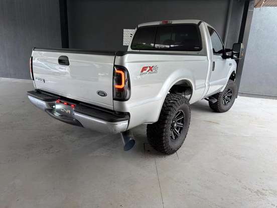 FORD-F-250-4.2 XLT 4X2 CS TURBO INTERCOOLER DIESEL 2P MANUAL FORD-F-250-2005