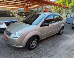 FORD FIESTA 1.6 MPI SEDAN 8V FLEX 4P MANUAL FORD FIESTA 1.6 MPI SEDAN 8V FLEX 4P MANUAL