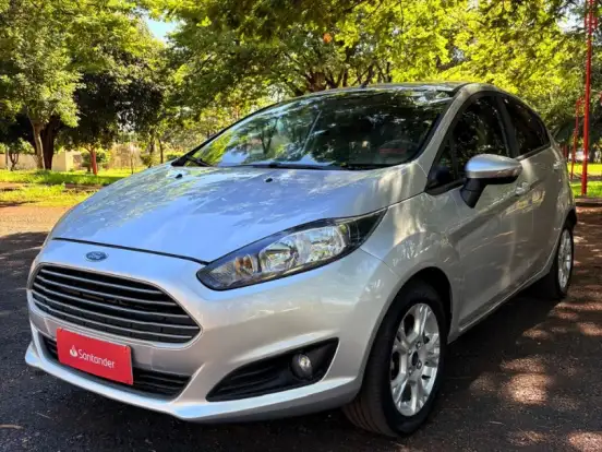 FORD-FIESTA-1.6 SE HATCH 16V FLEX 4P POWERSHIFT FORD-FIESTA-2015