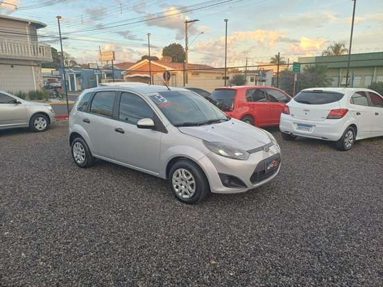 FORD-FIESTA-2012
