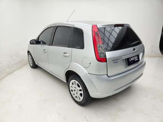 FORD-FIESTA-1.0 ROCAM SE 8V FLEX 4P MANUAL FORD-FIESTA-2013