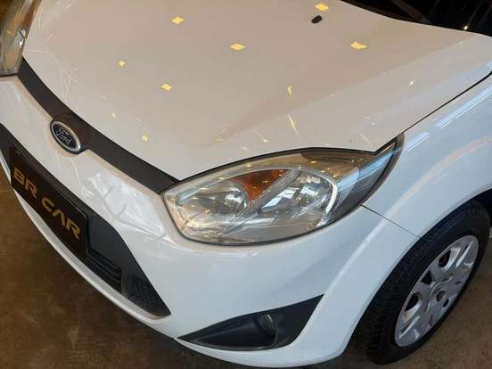 FORD-FIESTA-1.0 ROCAM SE 8V FLEX 4P MANUAL FORD-FIESTA-2013