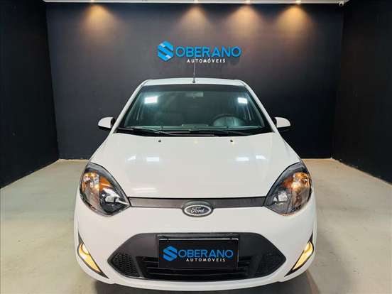 FORD-FIESTA-2012