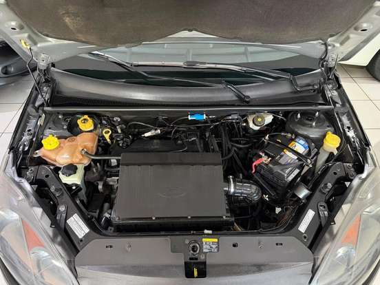 FORD-FIESTA-2012