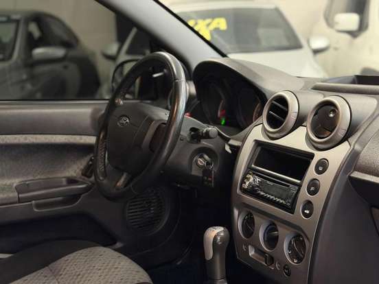 FORD-FIESTA-1.6 ROCAM SE 8V FLEX 4P MANUAL FORD-FIESTA-2013