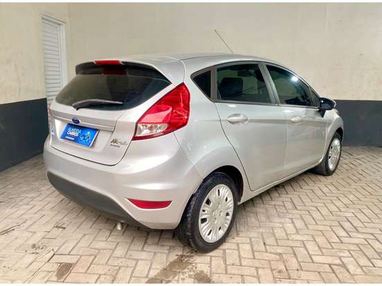 FORD-FIESTA-2017