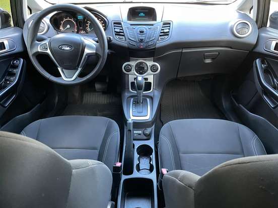 FORD-FIESTA-2014