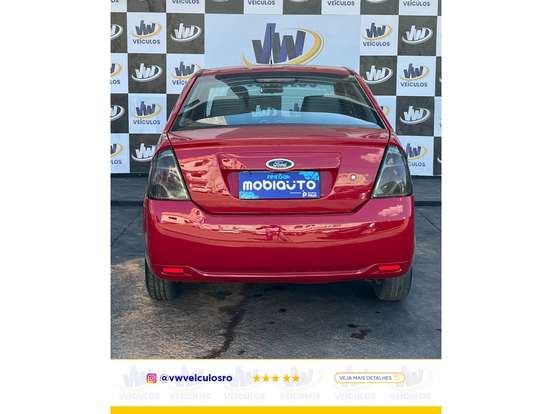 FORD-FIESTA-2013