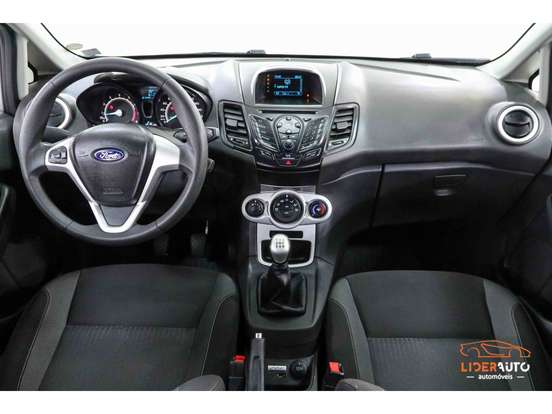 FORD-FIESTA-2018