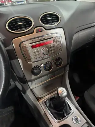 FORD-FOCUS-2013