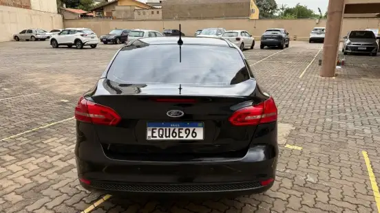 FORD-FOCUS-2019