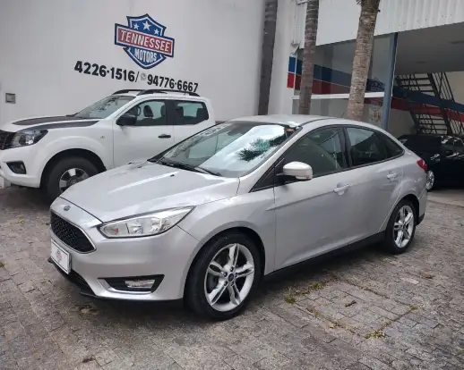FORD-FOCUS-2015