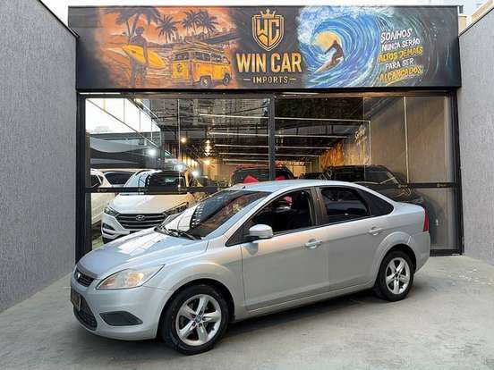 FORD-FOCUS-2.0 GHIA SEDAN 16V GASOLINA 4P AUTOMÁTICO FORD-FOCUS-2009