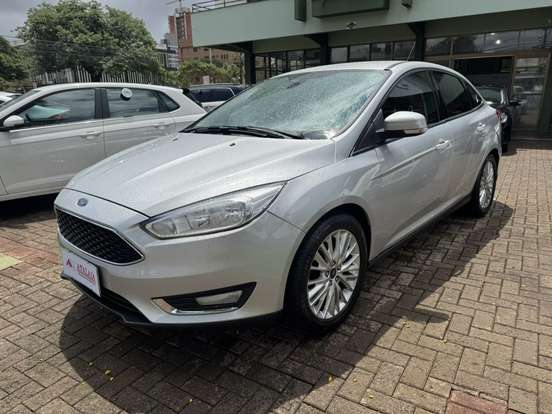 FORD-FOCUS-2.0 SE PLUS FASTBACK 16V FLEX 4P POWERSHIFT FORD-FOCUS-2016