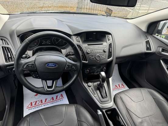 FORD-FOCUS-2.0 SE PLUS FASTBACK 16V FLEX 4P POWERSHIFT FORD-FOCUS-2016