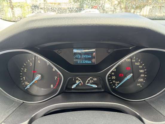 FORD-FOCUS-2016
