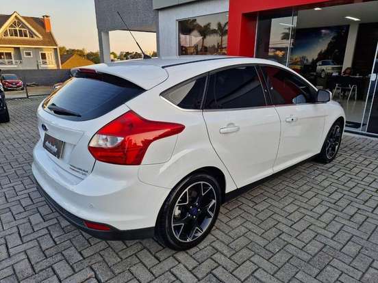 FORD-FOCUS-2.0 TITANIUM 16V FLEX 4P POWERSHIFT FORD-FOCUS-2015