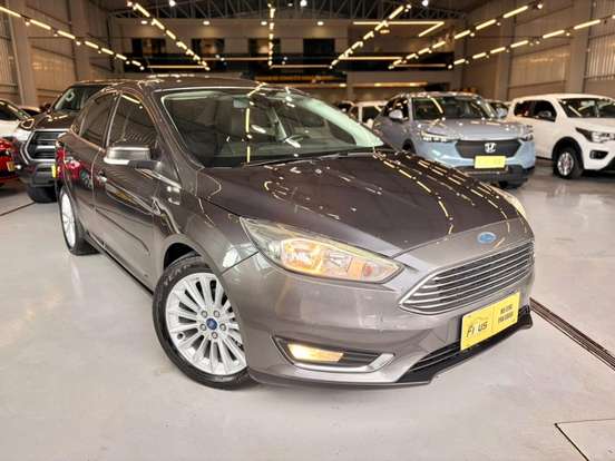 FORD-FOCUS-2016