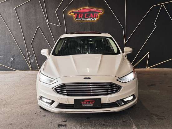 FORD-FUSION-2017