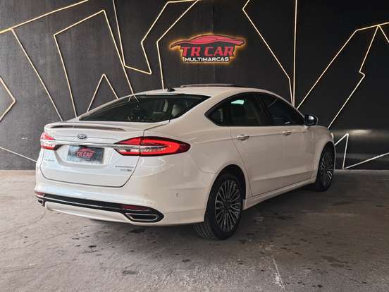 FORD-FUSION-2.0 TITANIUM AWD 16V GASOLINA 4P AUTOMÁTICO FORD-FUSION-2017