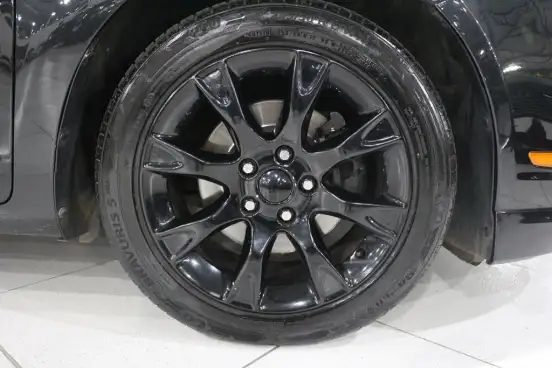 FORD-FUSION-2011