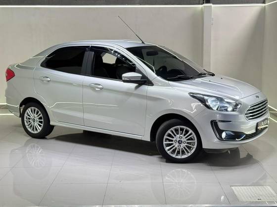FORD KA 1.5 TI-VCT FLEX TITANIUM SEDAN AUTOMÁTICO