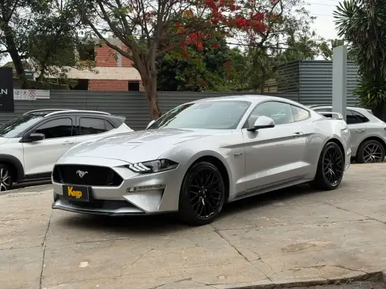 FORD-MUSTANG-2018