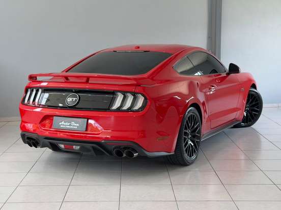 FORD-MUSTANG-2018