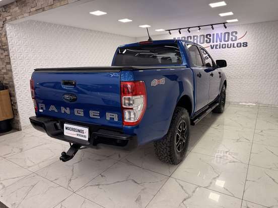 FORD-RANGER-2.2 XLS 4X4 CD 16V DIESEL 4P AUTOMÁTICO FORD-RANGER-2022