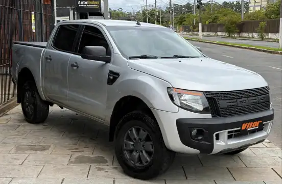FORD-RANGER-2013