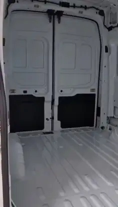 FORD-TRANSIT-2025