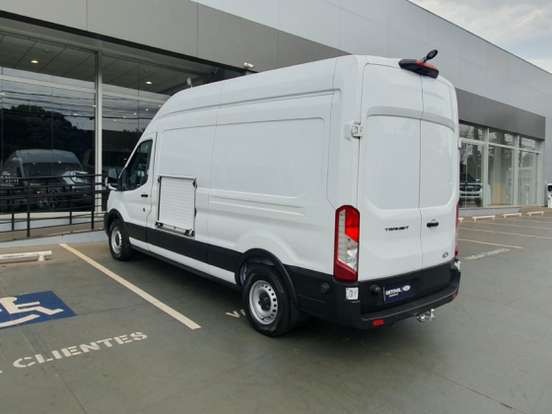 FORD-TRANSIT-2025