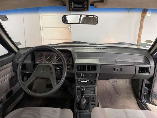 FORD-DEL REY-1983