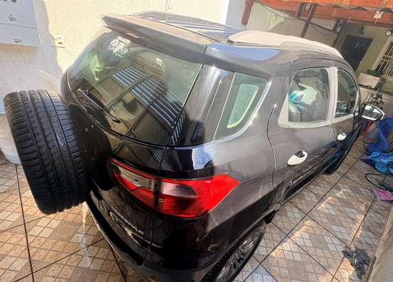 FORD-ECOSPORT-2013