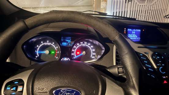 FORD-ECOSPORT-2013