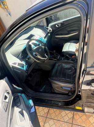 FORD-ECOSPORT-2013